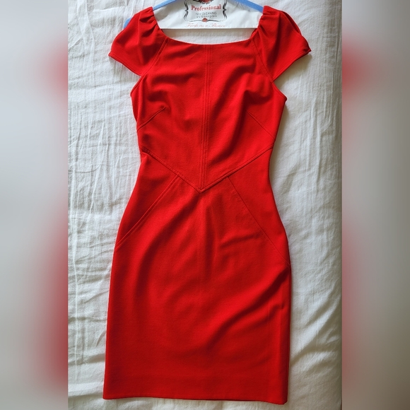 Diane von Furstenberg 'Helen' Red Bodycon Cocktail Dress, Size 6 - Picture 7 of 16